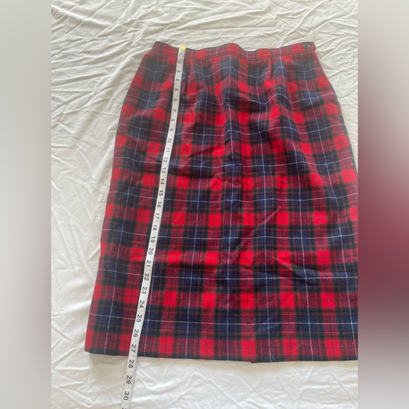Vintage Pendleton Wool Plaid Skirt Red Navy green Tartan Knee Length | 14 - Picture 10 of 12